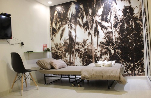 Rawai Hotel | 1715 House - White Rhino