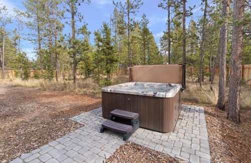 Oregon Water Wonderland House | 172 Avocet home