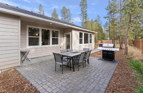 Oregon Water Wonderland House | 172 Avocet home
