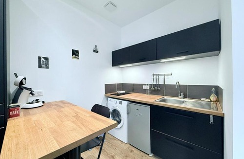 Rochefort Apartment | 1738 - T1 Bis Corderie Royale RDC hyper Centre