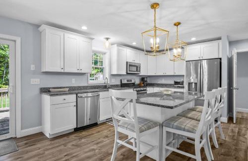 Harwich Port House | 175 South Street Harwich Port - The South Street Retreat