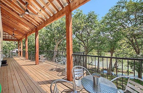 New Braunfels House | 178 m² House ∙ 4 bedrooms ∙ 16 guests