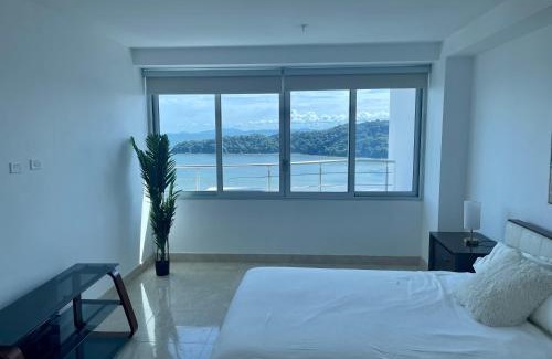 Playa Bonita Village Apartment | 17E Beautiful 2-Bedroom Ocean View Apartment