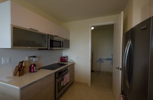 Playa Bonita Village Apartment | 17J Charming Apt with Ocean and Jungle Views