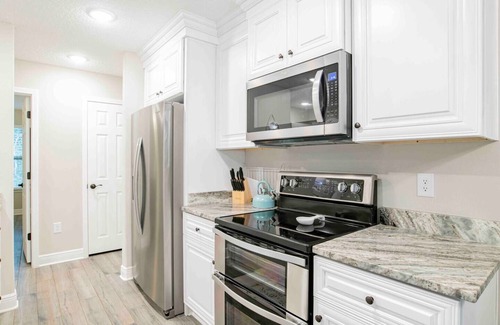 Florida Panhandle House | 17th Ave #A~quiet~cozy~Milton Fl