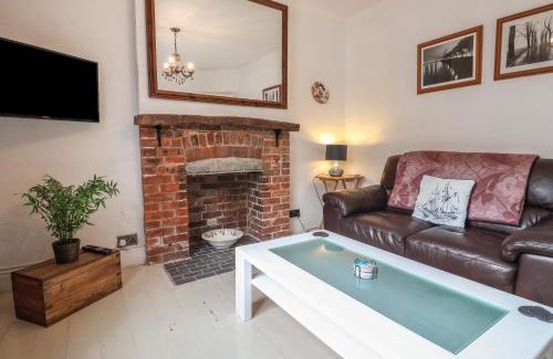Wyke Regis House | 18 Chamberlaine Road