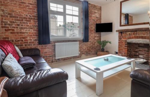 Wyke Regis House | 18 Chamberlaine Road