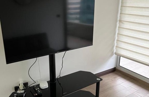 Vitacura Apartment | 18 ,Costado Clinica las Condes, 5 personas