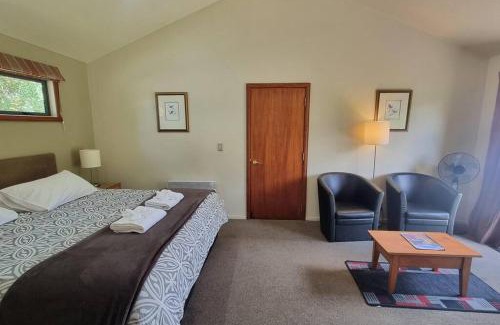 Hanmer Springs House | 18 Jollies Pass Road - Garden Studio 346
