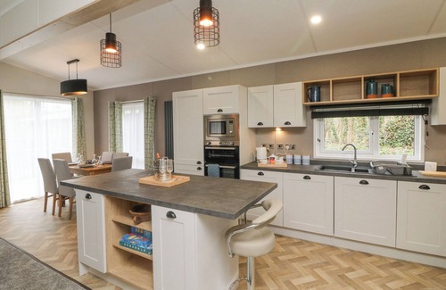 Combe Martin Cottage | 18 Manleigh Park