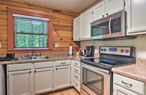 Clyde Cabin | 18 Mi to Smoky Mtn Nat’l Park: Clyde Cabin
