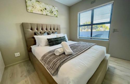 Bloubergstrand Apartment | 18 On 40 North