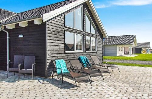 Olpenitz House | 18 person holiday home in Hasselberg