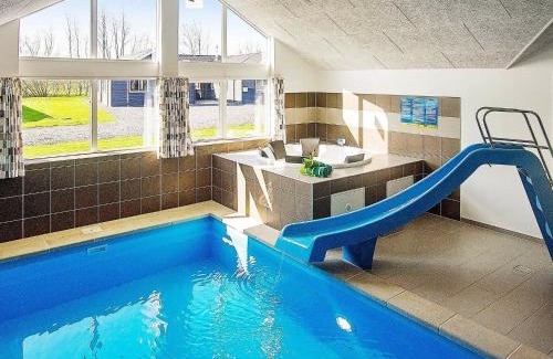 Olpenitz House | 18 person holiday home in Hasselberg