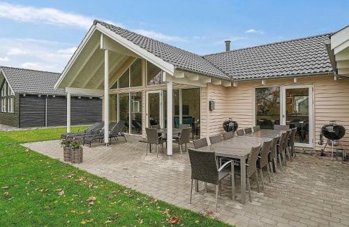 Olpenitz House | 18 person holiday home in Hasselberg