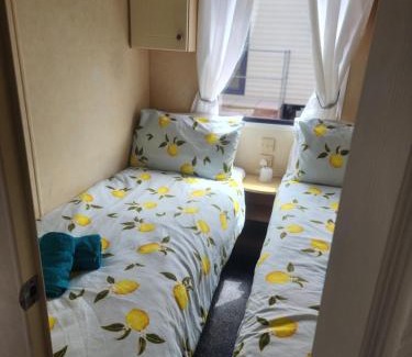 Fishguard Other | 18 Vale Park