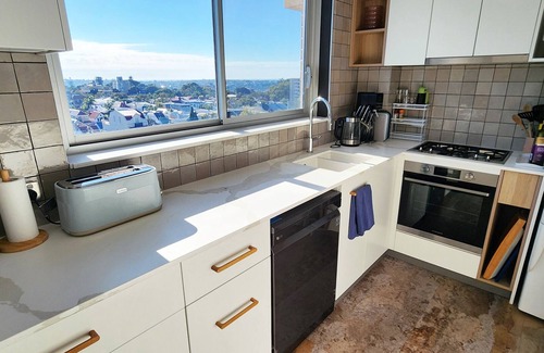 Bondi Junction Apartment | 180 Degree Views Over Bondi Junction - Parking + Pool + Harbour/Ocean Views