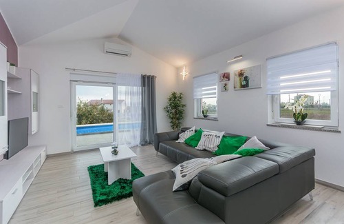 Brtonigla Villa | 180 m² Villa ∙ 3 bedrooms ∙ 8 guests