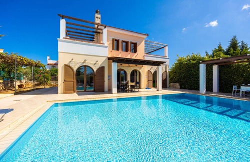 Kefalas Villa | 180 m² Villa ∙ 3 bedrooms ∙ 7 guests