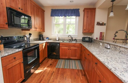 Bear Lake Reserve Cottage | 180 Slippery Rock Drive at Bear Lake Reserve