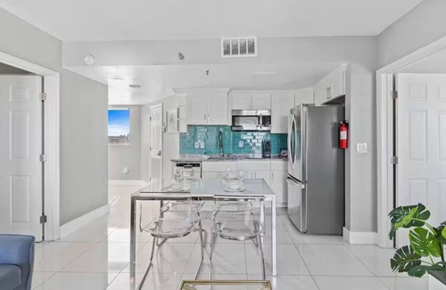 Southwest Orlando Apartment | 1802 Cozy Condo 3 min Universal