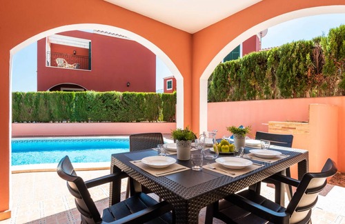 Serpentona Villa | 182 m² Villa ∙ 4 bedrooms ∙ 8 guests