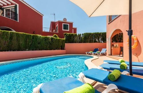 Serpentona Villa | 182 m² Villa ∙ 4 bedrooms ∙ 8 guests