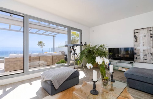 Marbella Apartment | 185 m² Apartment ∙ 2 bedrooms ∙ 4 guests