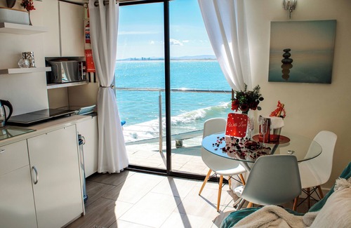 Gordons Bay Central Apartment | 185 on Beach Boutique Suites and Apartments