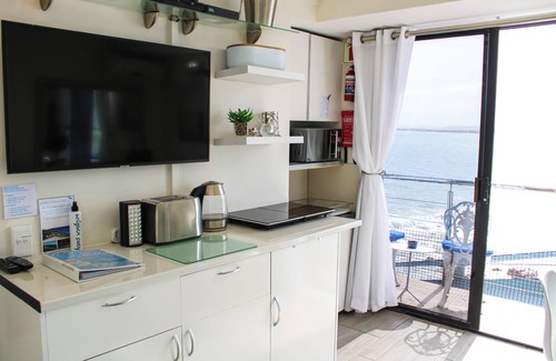 Gordons Bay Central Apartment | 185 on Beach Boutique Suites and Apartments