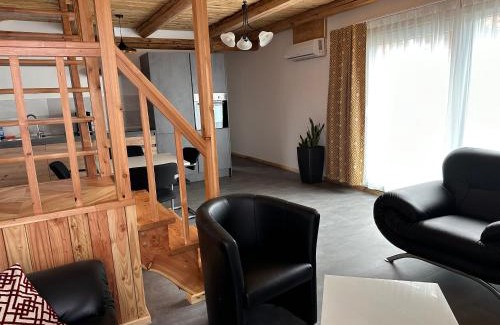 Hildesheim District Apartment | 1852 Landgasthof- Ferienwohnung