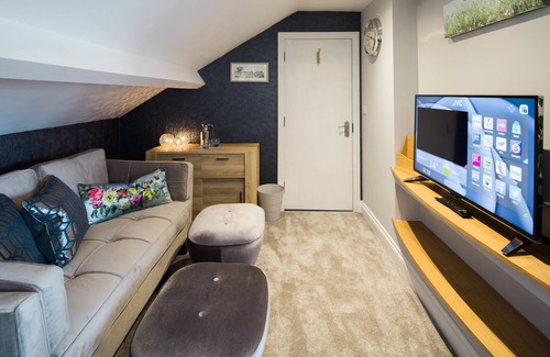 Pooley Bridge Bed & Breakfast | 1863 Restaurant with Rooms