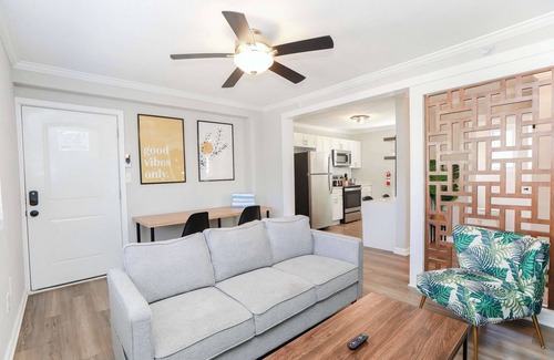 Bayview Apartment | 1866 EOV Haven Suite
