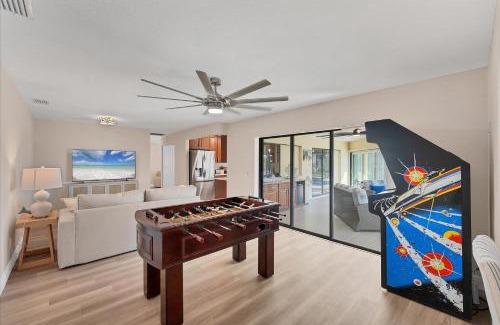 Port Charlotte House | 18849 McGrath