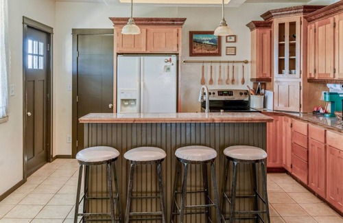 Suring Other | 1890: A Historic, Quiet Trailside Retreat in Suring