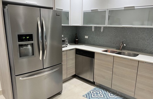 Playa Bonita Village Apartment | 18G Oceanview Luxury Apt with Rooftop Pool