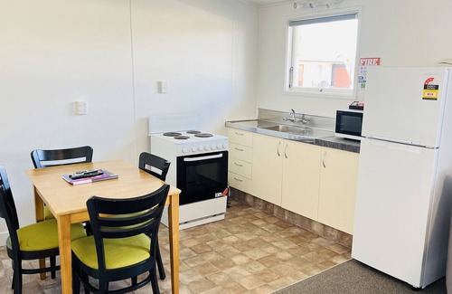 Tauranga South Apartment | 18th Avenue Thermal Motel