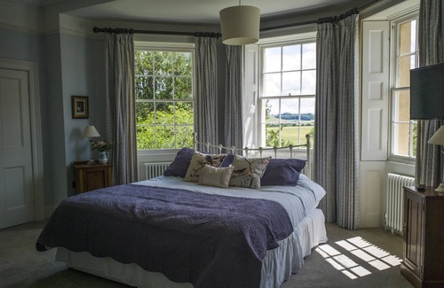 Louth Bed & Breakfast | 18th Century House surrounded by beautiful views, providing outstanding luxury
