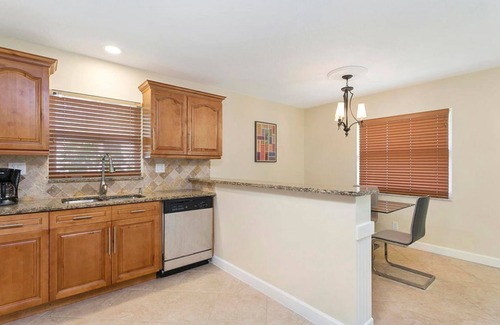 Highland Beach Villa | 19-2: Steps to Highland Beach, Pool, Private Patio