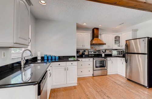 Highland Beach Villa | 19-3: Steps to Highland Beach, Pool, Private Patio