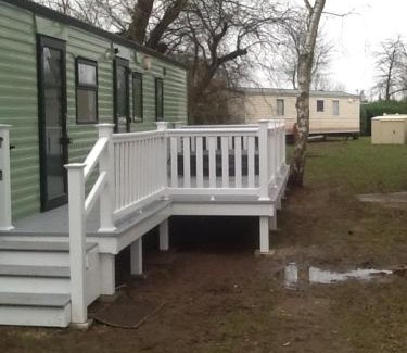 Tattershall Resort | 19 Laurel Close Highly recommended 6 berth holiday home with hot tub in prime location