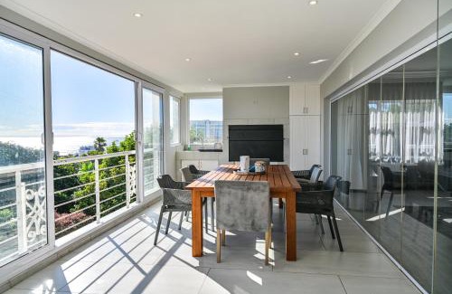 Humewood Apartment | 19 on Cathcart