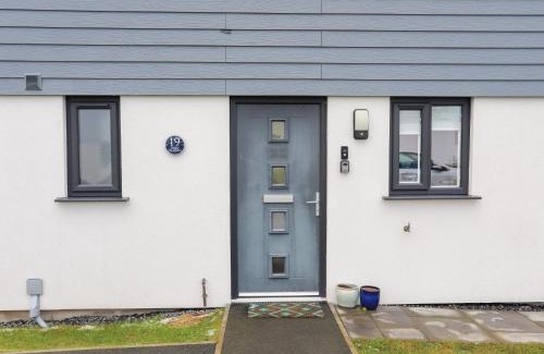 Brynteg House | 19 Parc Delfryn