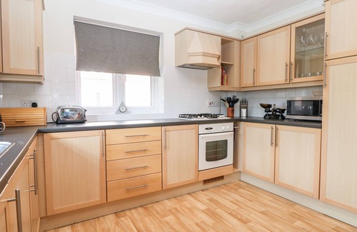 New Forest District Cottage | 19 QUAYSIDE WALK in Marchwood