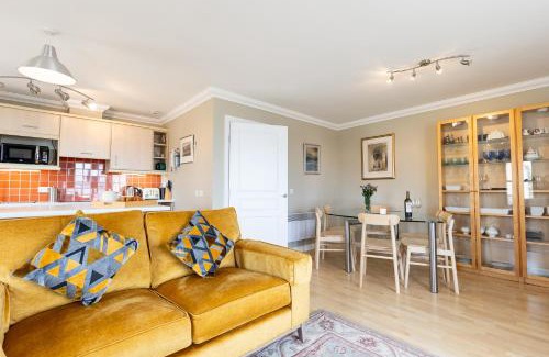 Little Haven Apartment | 19 St Brides Bay