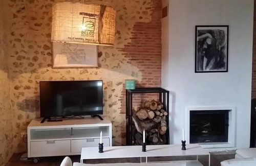 Saint-Pierre-de-Chignac House | 190 m² House ∙ 5 bedrooms ∙ 11 guests