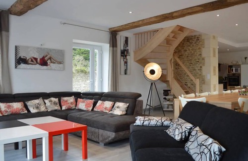Le Cercueil House | 190 m² House ∙ 6 bedrooms ∙ 15 guests