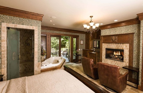 Historic Montford Bed & Breakfast | 1900 Inn on Montford