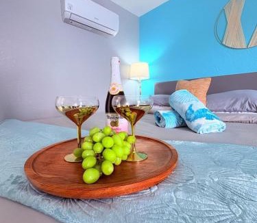 Ortona Hotel | 1915 Beach Club
