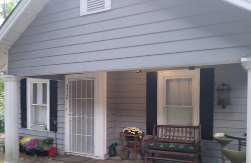 Collier Heights Cottage | 1920's Atlanta Antique Furnished Cozy Cottage in Historic Collier Heights area